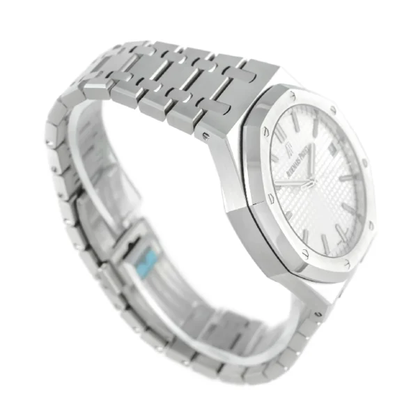 Audemars Piguet Royal Oak 15510ST.OO.1320ST.03 – Silver Dial